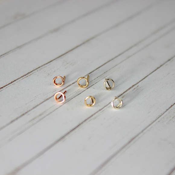 2 pair Sterling Silver Mini Circle Stud Earrings - Picture 4 of 6